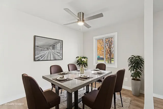 $280,000 | 2413 Country Lane, McHenry, IL 60051