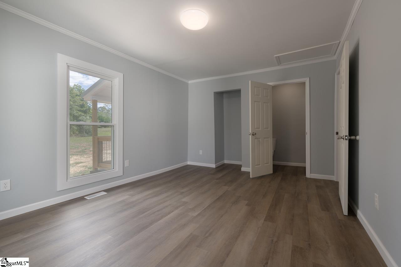 400 North Bell Street Clinton, SC 29325 - Photo 17 of 25