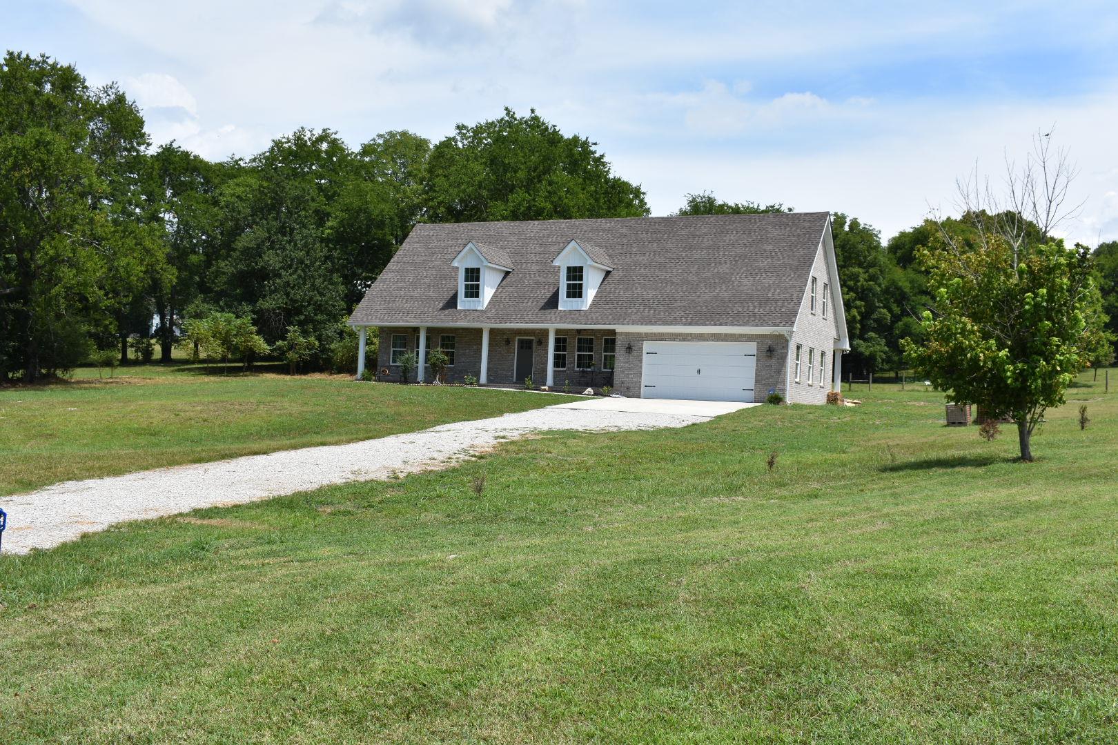 2107 Double Branch Road Columbia, TN 38401 - Photo 5 of 29 a view of house with outdoor space and garden