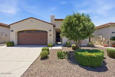 $465,000 | 557 East Laddoos Avenue, San Tan Valley, AZ 85140