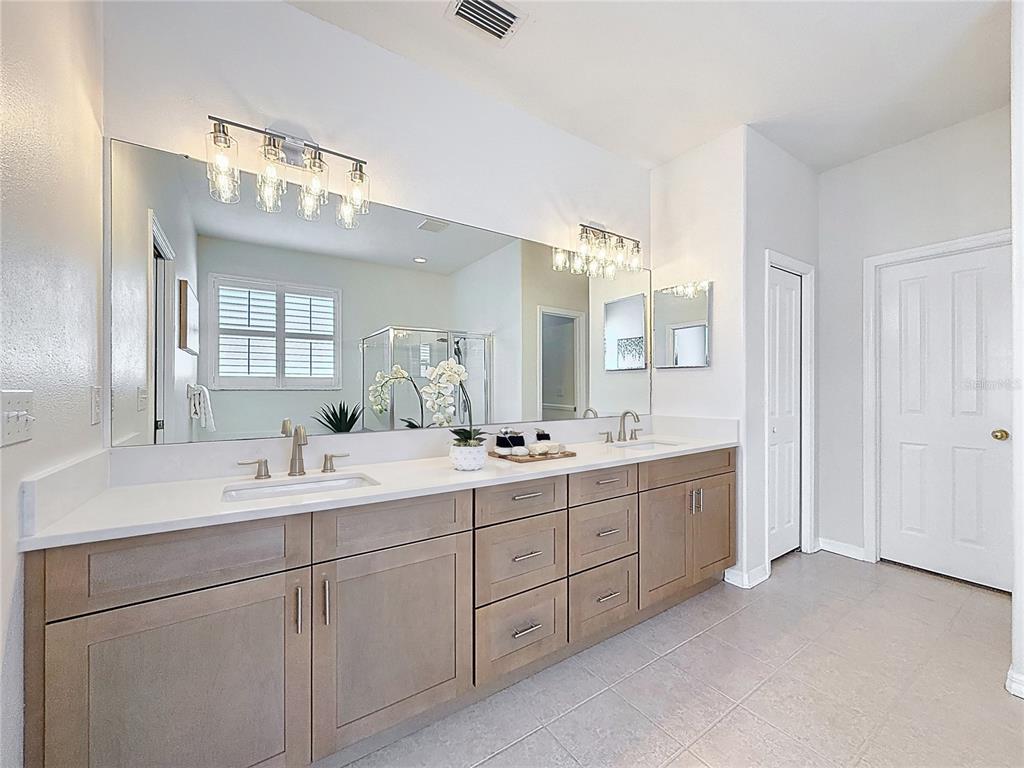 8740 Maple Pond Court Trinity, FL 34655 - Photo 18 of 31