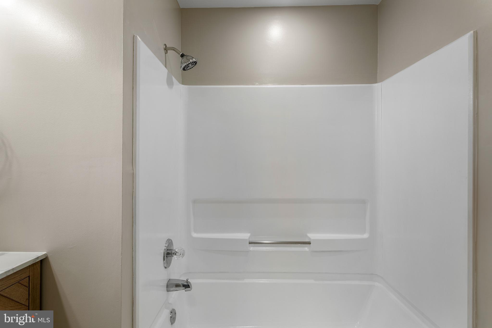 22 Andrew Place, Unit R126 Baltimore, MD 21201 - Photo 20 of 33 Gallery Image 20