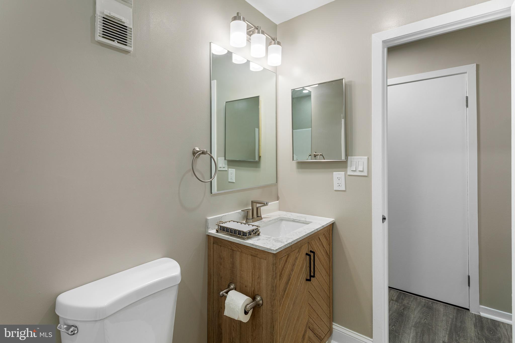 22 Andrew Place, Unit R126 Baltimore, MD 21201 - Photo 26 of 33 Gallery Image 26
