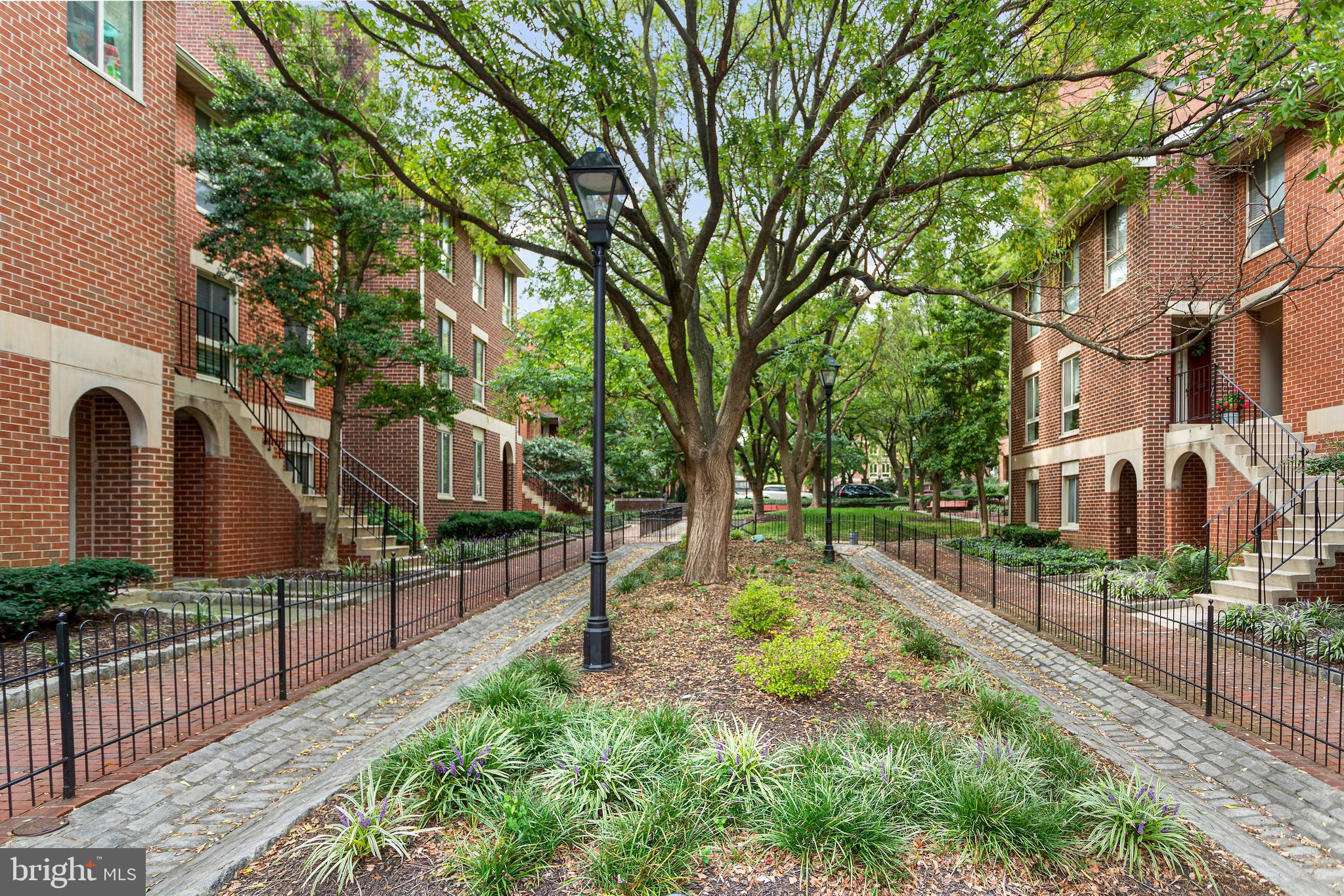 22 Andrew Place, Unit R126 Baltimore, MD 21201 - Photo 28 of 33 Gallery Image 28
