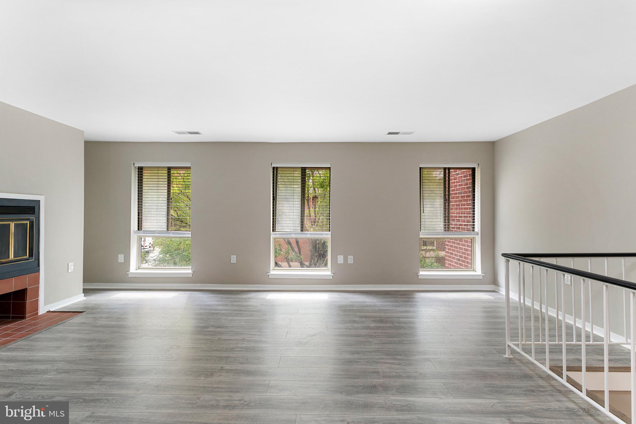 22 Andrew Place, Unit R126 Baltimore, MD 21201 - Photo 9 of 33 Gallery Image 9