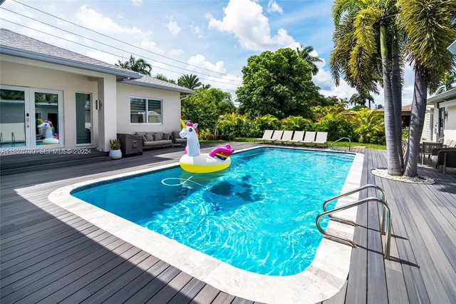 $1,289,999 | 235 Southeast 6th Street, Dania Beach, FL 33004