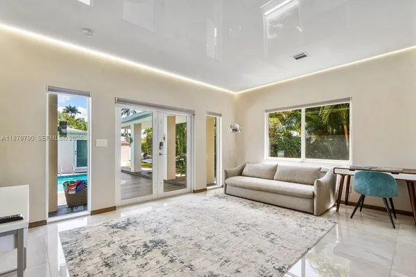 $1,284,999 | 235 Southeast 6th Street, Dania Beach, FL 33004