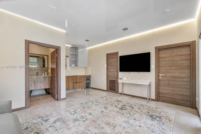 $1,289,999 | 235 Southeast 6th Street, Dania Beach, FL 33004