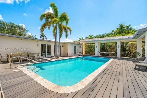 $1,284,999 | 235 Southeast 6th Street, Dania Beach, FL 33004