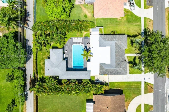 $1,289,999 | 235 Southeast 6th Street, Dania Beach, FL 33004
