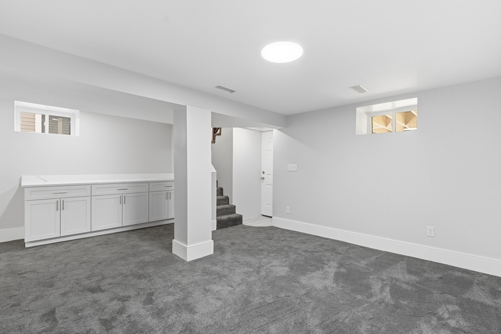 9 June Street, Unit 1 Boston, MA 02131 - Photo 20 of 31