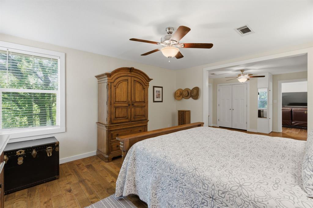 232 El Lago Road Chico, TX 76431 - Photo 13 of 40