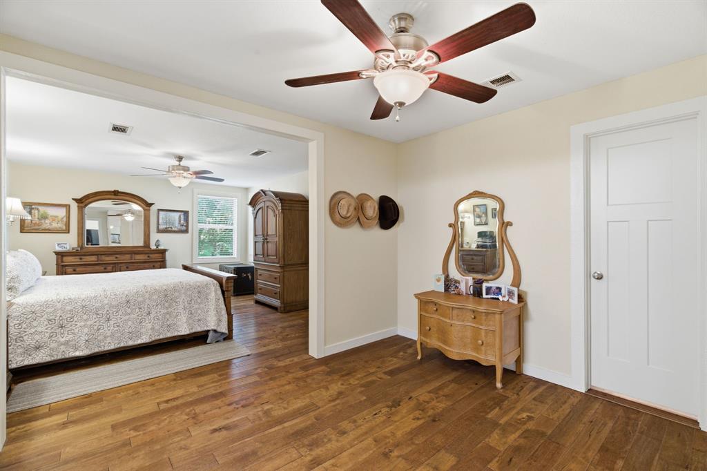 232 El Lago Road Chico, TX 76431 - Photo 14 of 40