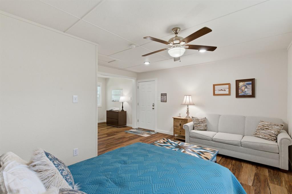 232 El Lago Road Chico, TX 76431 - Photo 19 of 40 Guest House Living/2nd Primary Bedroom