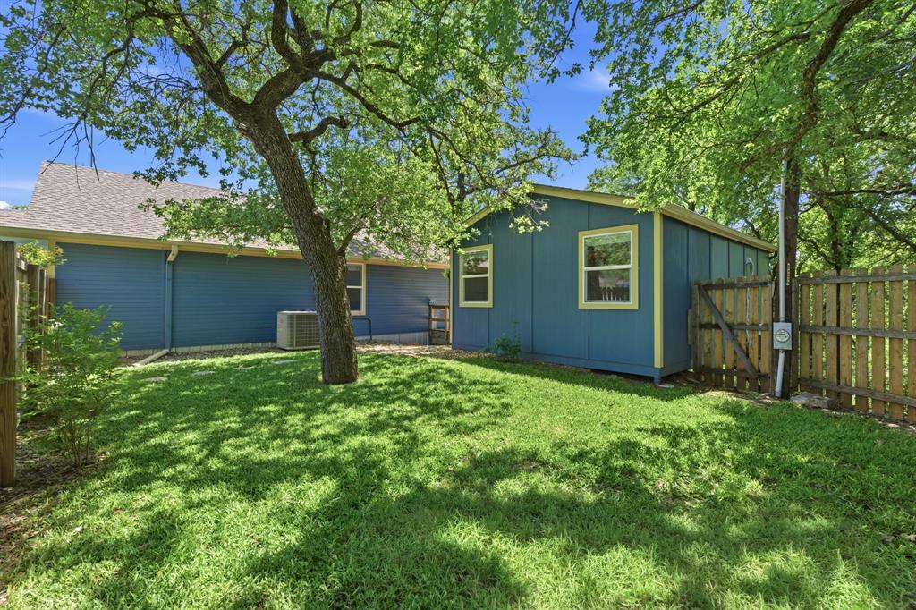 232 El Lago Road Chico, TX 76431 - Photo 32 of 40 Backyard