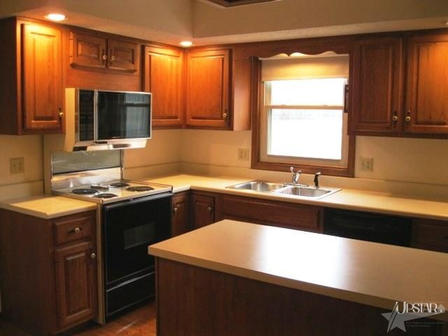 5426 Litchfield Road Fort Wayne, IN 46835 - Photo 7 of 17 Gallery Image 7