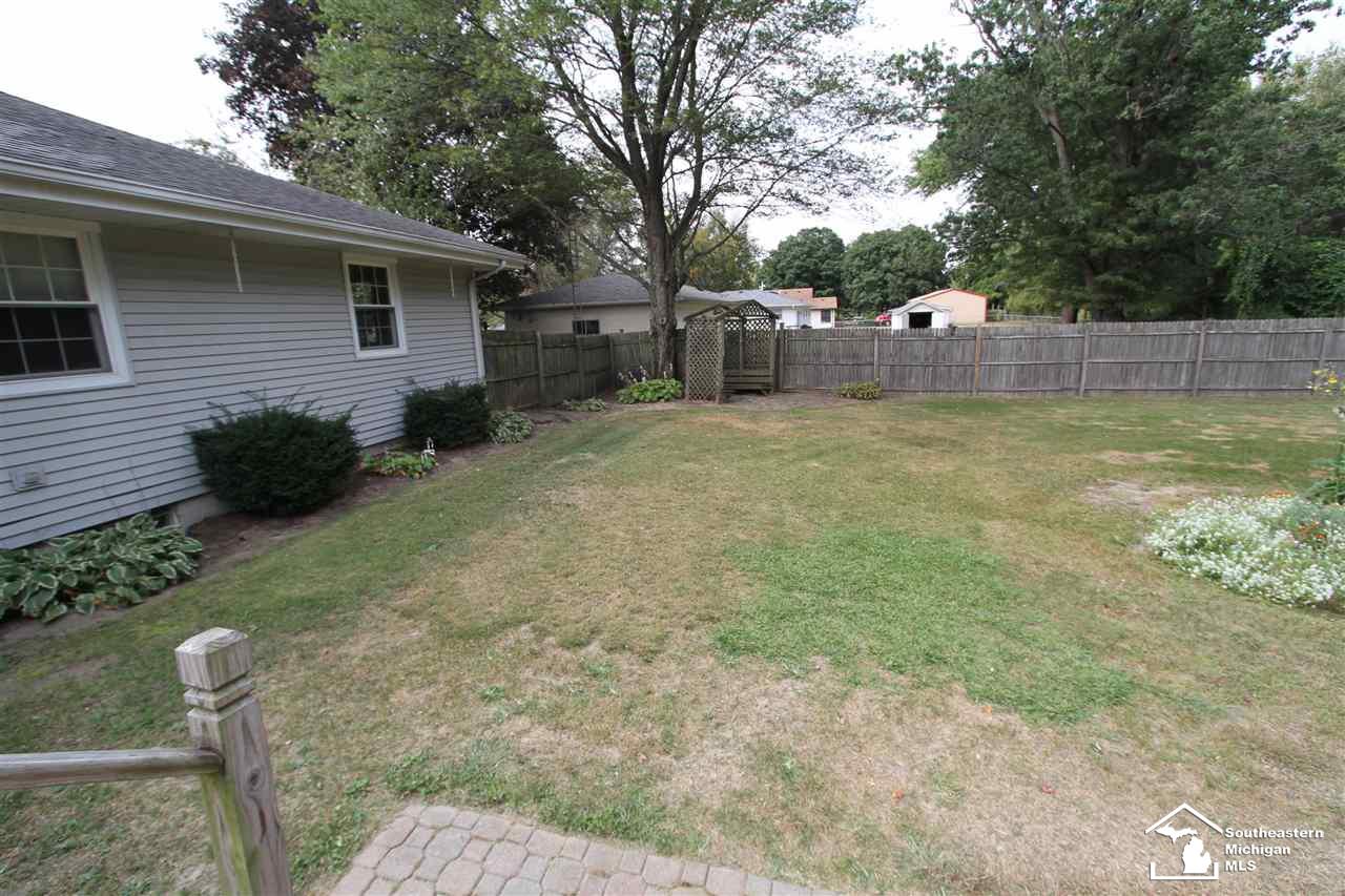 160 East Erie Road Temperance, MI 48182 - Photo 25 of 31