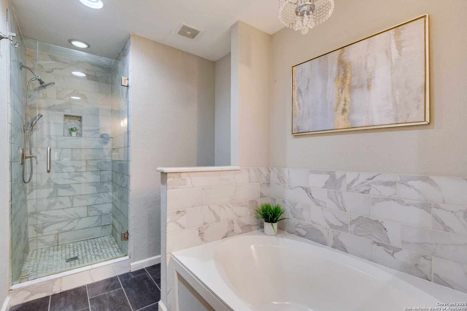 7570 Tantivity San Antonio, TX 78249 - Photo 15 of 24