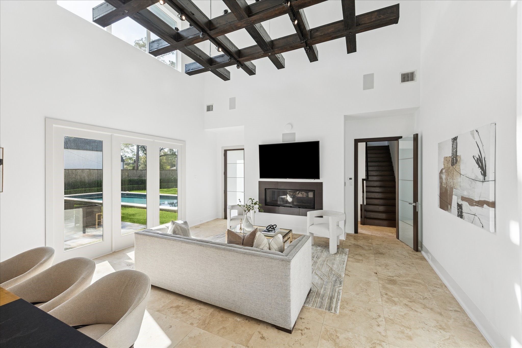 243 Piney Point Road Houston, TX 77024 - Photo 13 of 36