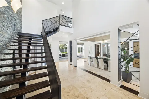 $2,995,000 | 243 Piney Point Road, Houston, TX 77024