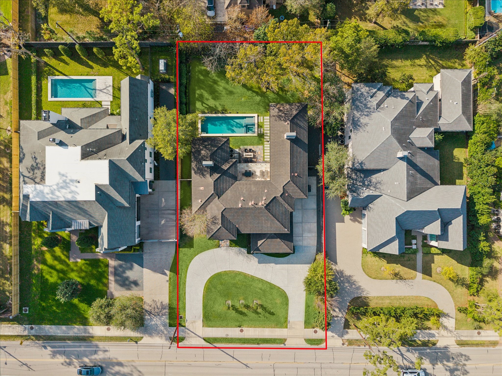 243 Piney Point Road Houston, TX 77024 - Photo 34 of 36 an aerial view of residential houses with outdoor space