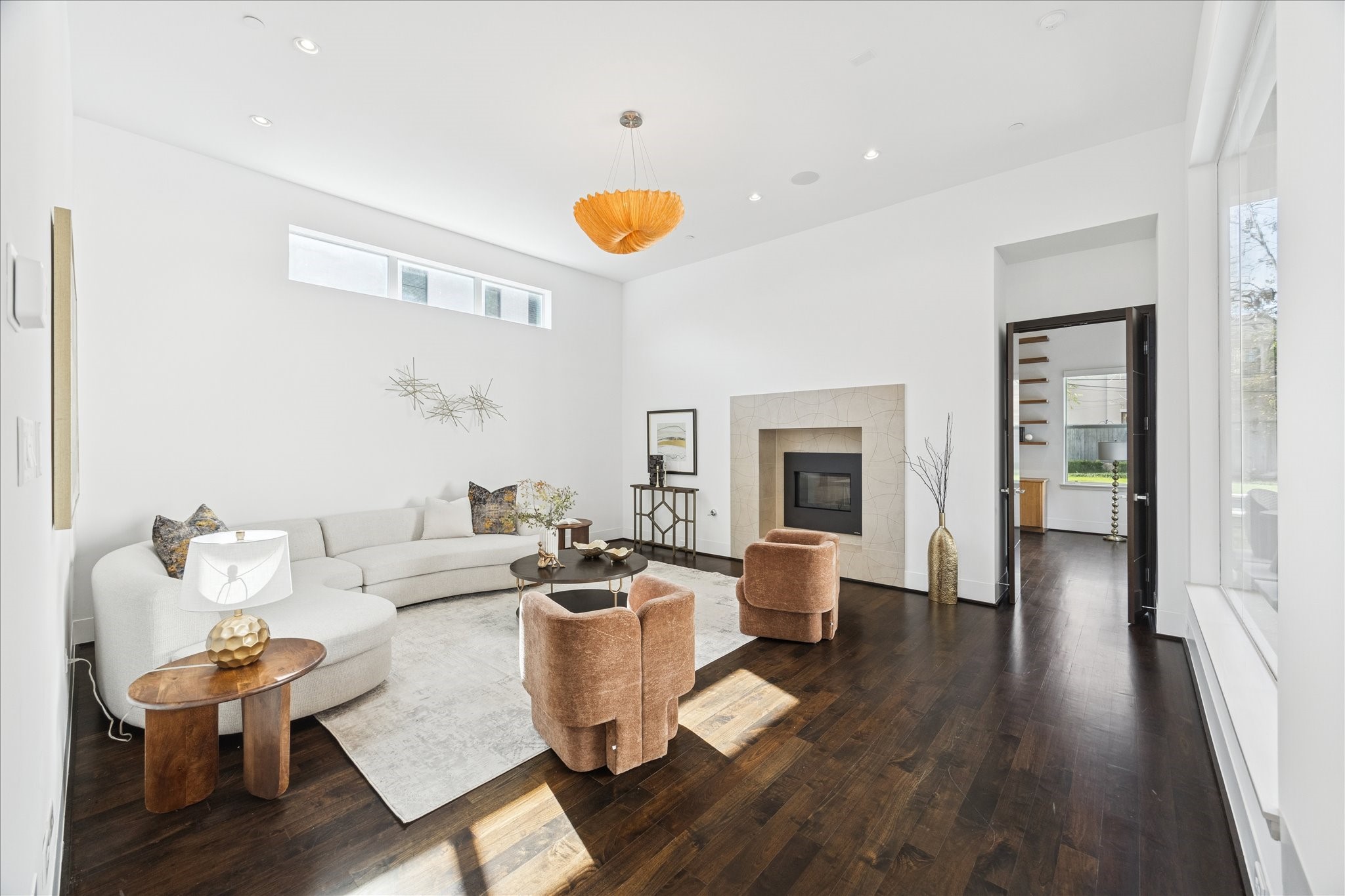 243 Piney Point Road Houston, TX 77024 - Photo 7 of 36