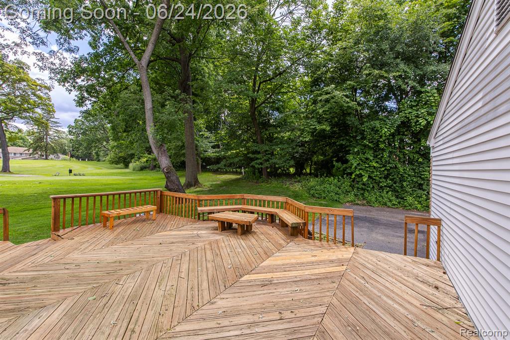 710 Basswood Drive Rochester Hills, MI 48309 - Photo 39 of 42