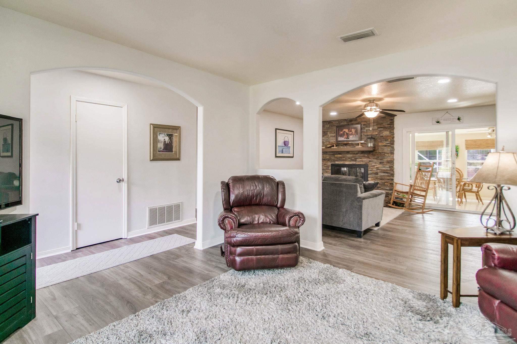 8110 Banberry Road Pensacola, FL 32514 - Photo 17 of 70 Gallery Image 17