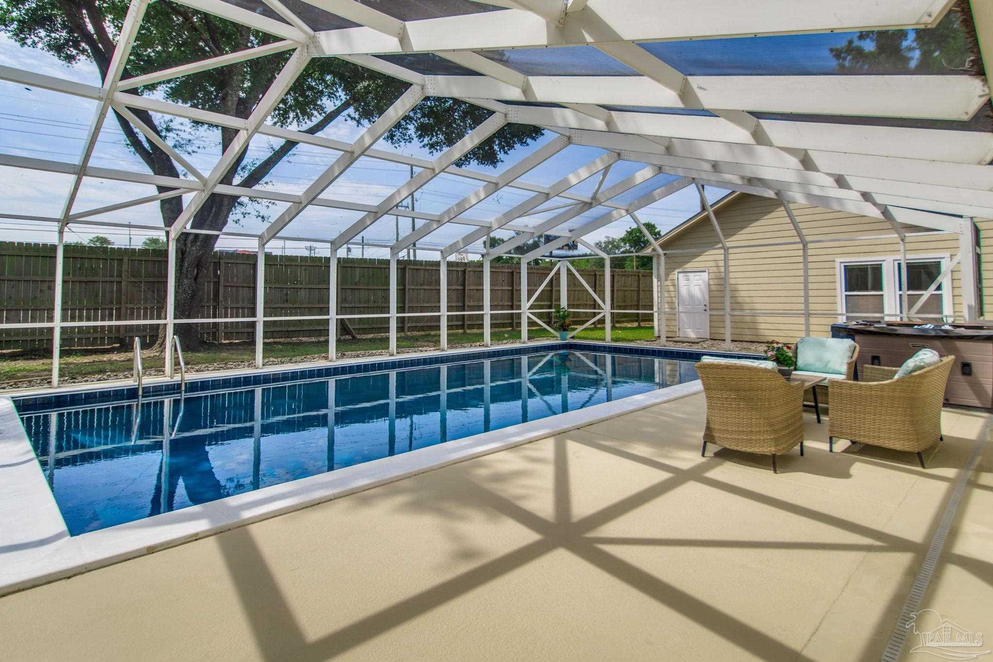 8110 Banberry Road Pensacola, FL 32514 - Photo 4 of 70 Gallery Image 4