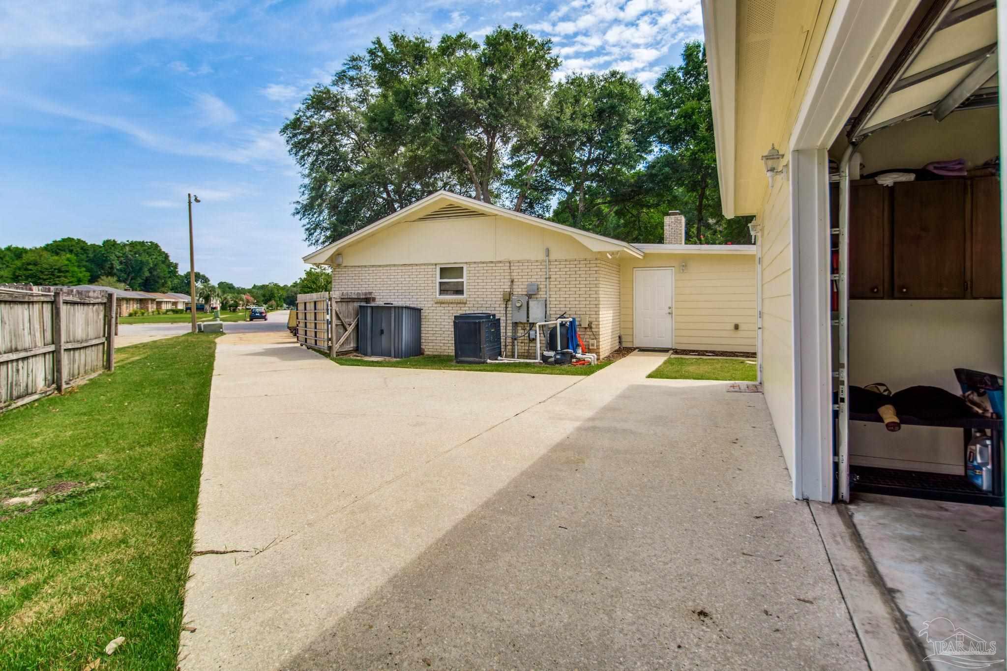 8110 Banberry Road Pensacola, FL 32514 - Photo 59 of 70 Gallery Image 59