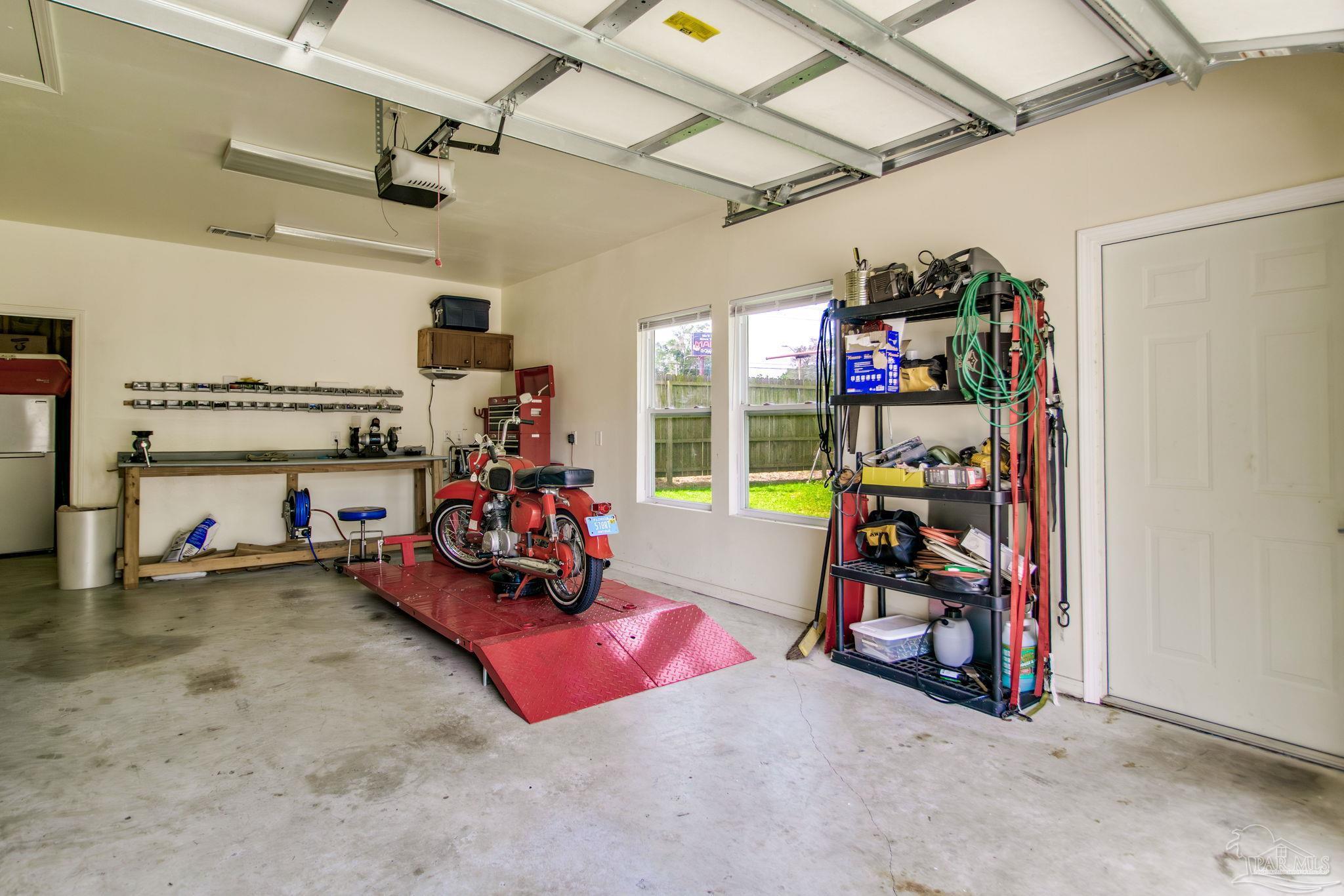 8110 Banberry Road Pensacola, FL 32514 - Photo 68 of 70 Gallery Image 68