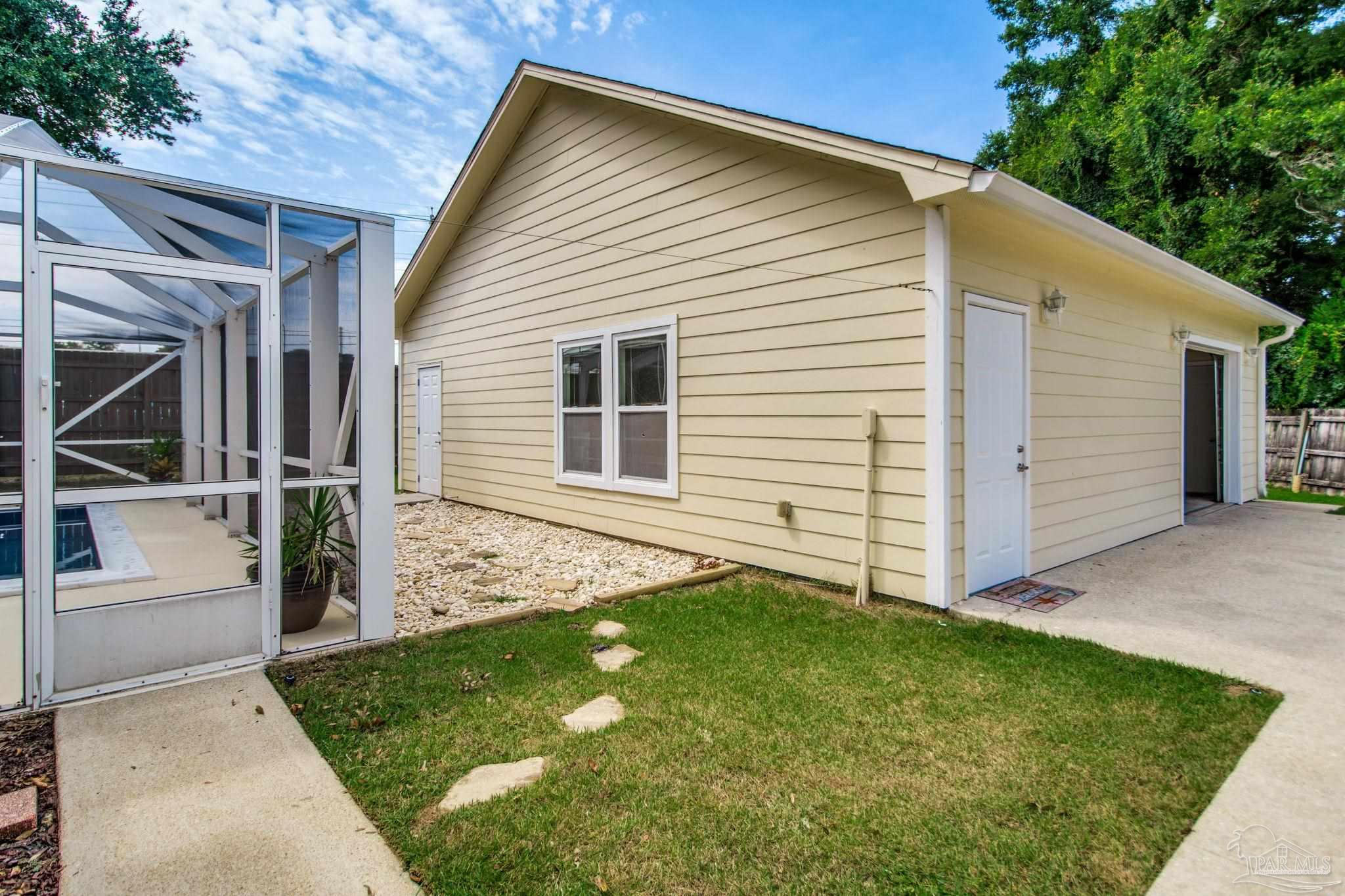 8110 Banberry Road Pensacola, FL 32514 - Photo 9 of 70 Gallery Image 9