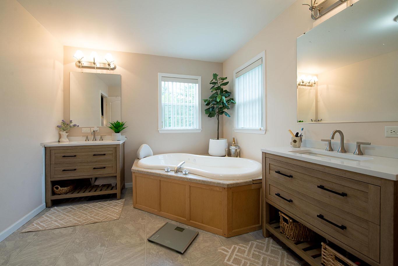 16 Kukas Road Monticello, NY 12701 - Photo 27 of 47 a room with a bed and a dresser