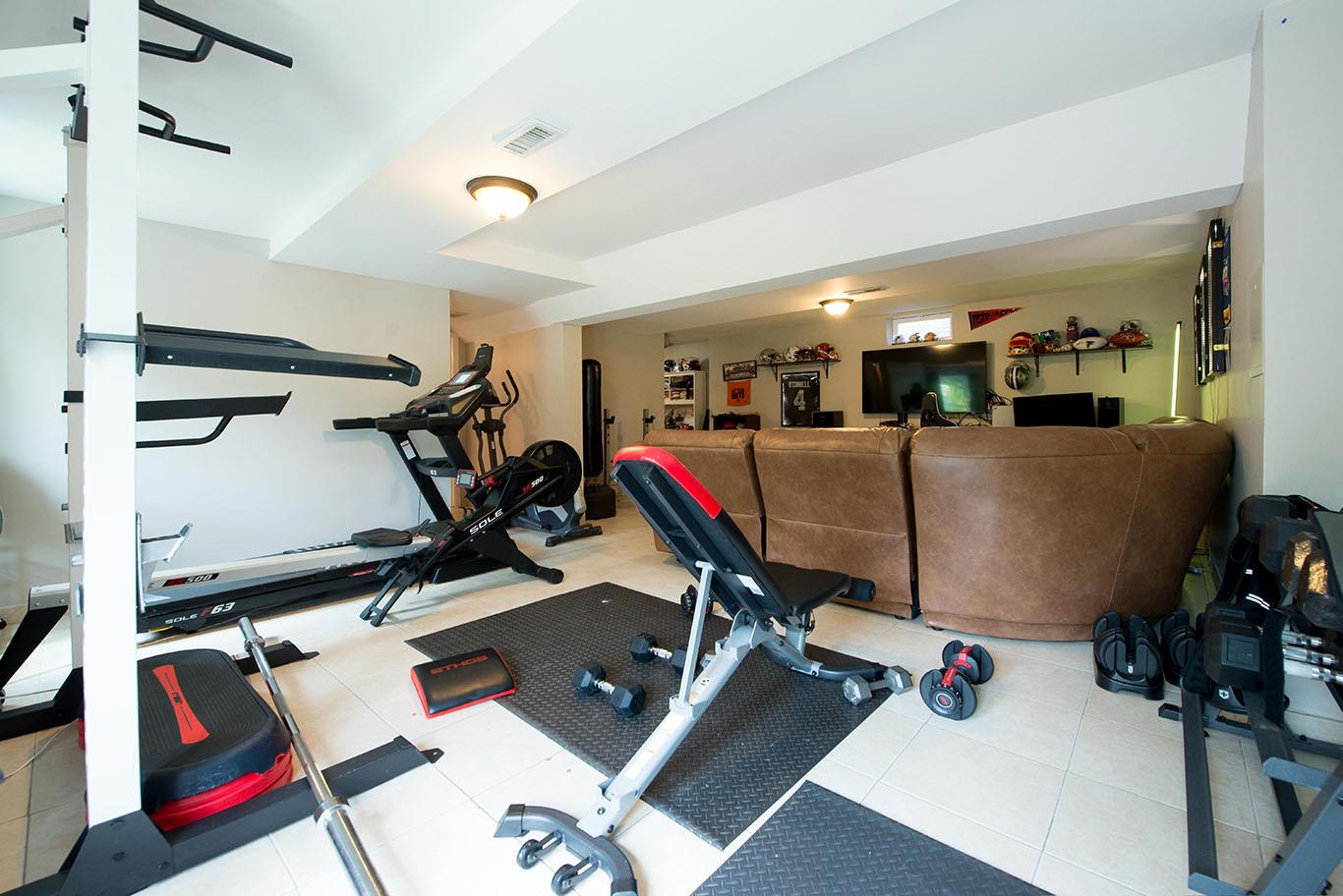 16 Kukas Road Monticello, NY 12701 - Photo 37 of 47 a view of a room with gym equipment