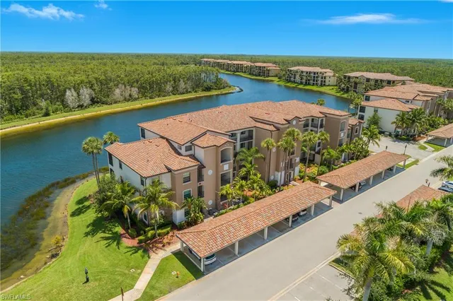 $459,000 | 9554 Trevi Court, Unit 4727, Naples, FL 34113