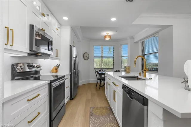 $459,000 | 9554 Trevi Court, Unit 4727, Naples, FL 34113