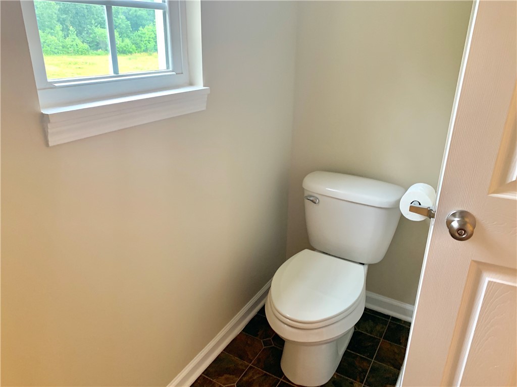 105 Colonial Drive Pelzer, SC 29669 - Photo 19 of 33 Gallery Image 19