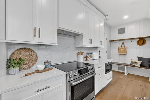 $1,200,000 | 1826 Soundview Court, Yorktown Heights, NY 10598