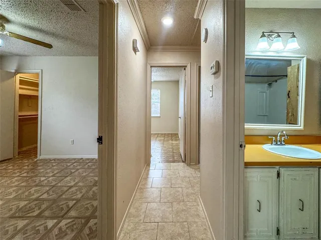 $1,750 | 1112 Autumn Oak Drive, Denton, TX 76209