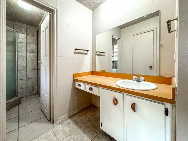 $1,750 | 1112 Autumn Oak Drive, Denton, TX 76209