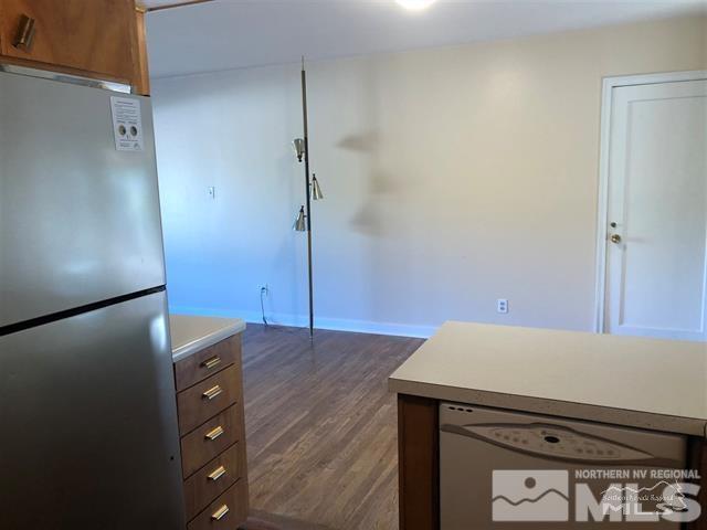 80 Mayberry Drive Reno, NV 89509 - Photo 7 of 12 Photo 7