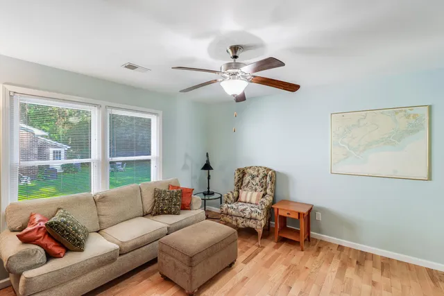 $2,500 | 1728 Pinckney Park Drive, Unit B, Charleston, SC 29407