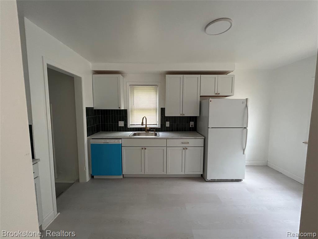 26707 Penn Street Inkster, MI 48141 - Photo 7 of 29