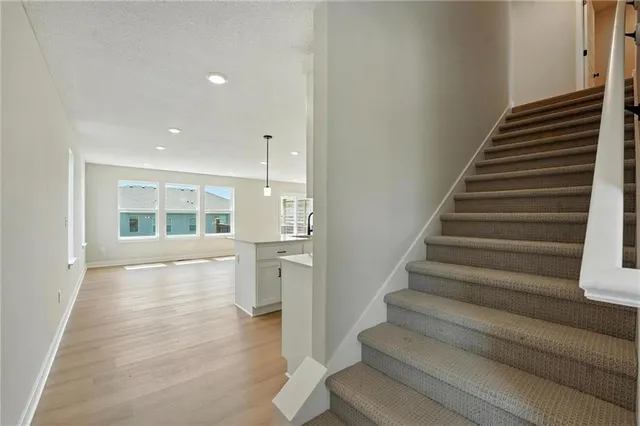 $329,000 | 1303 South 4th Street East, Louisburg, KS 66053