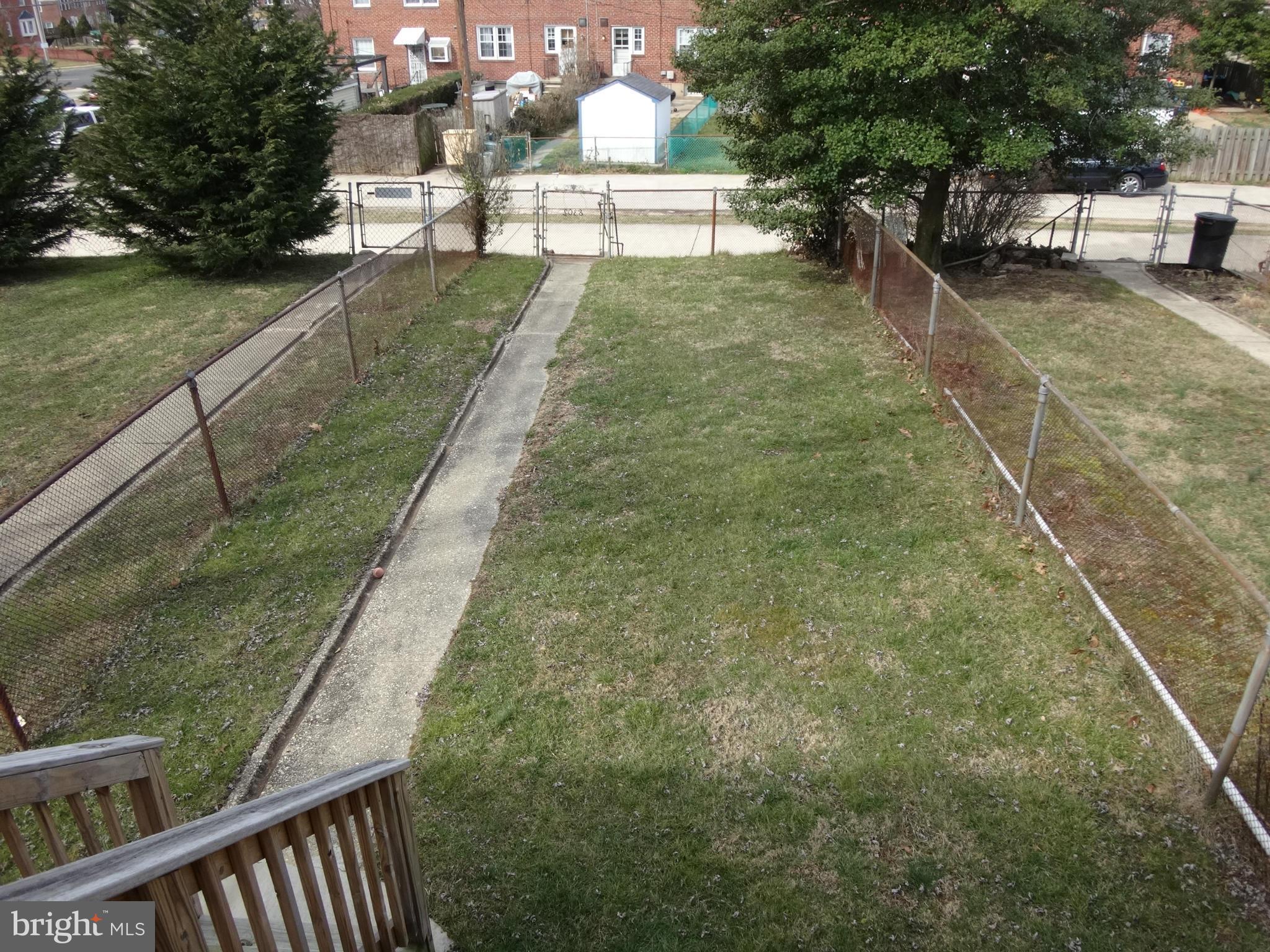 8302 Hillendale Road Baltimore, MD 21234 - Photo 19 of 20 Exterior (Rear)