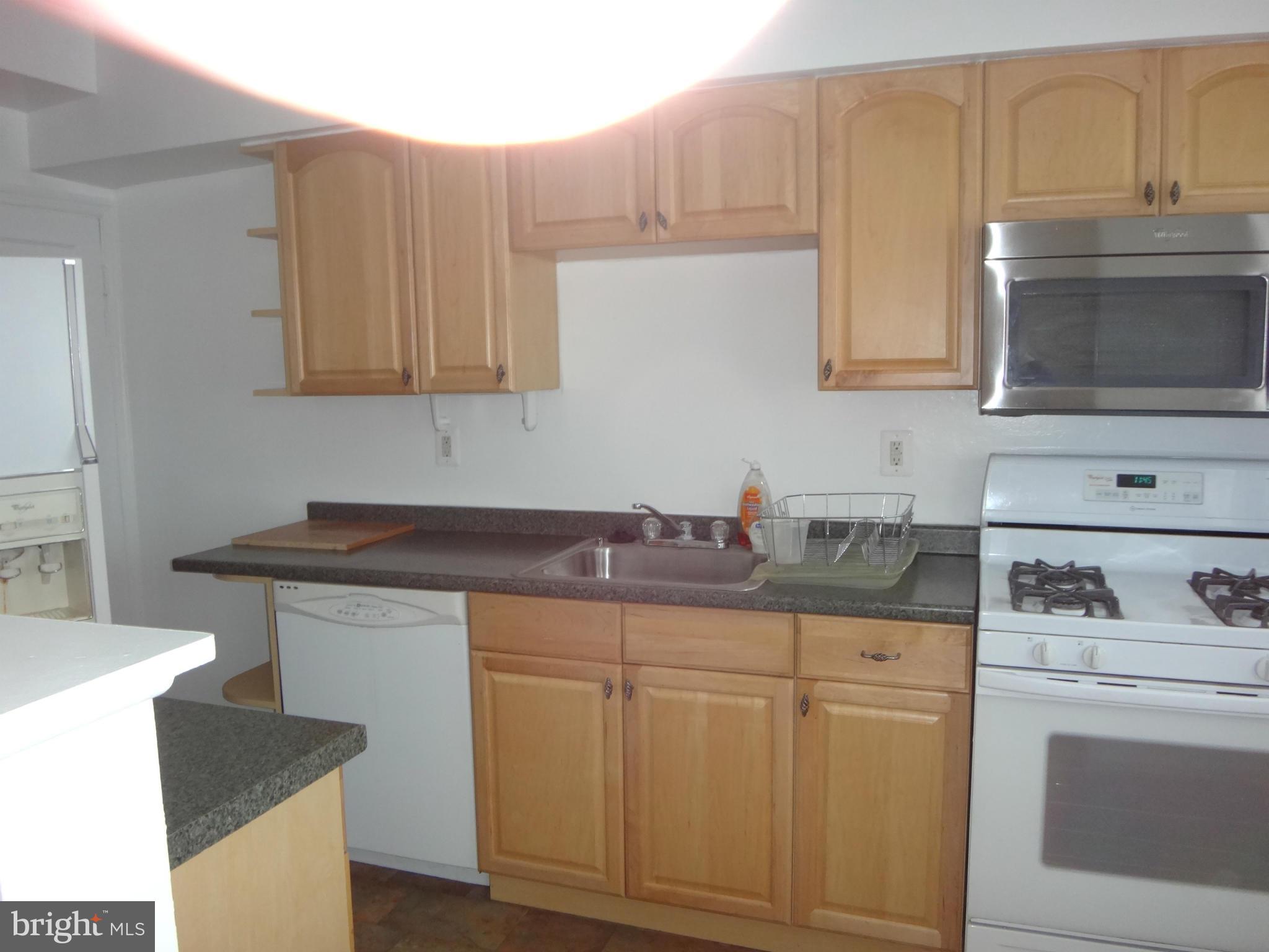 8302 Hillendale Road Baltimore, MD 21234 - Photo 5 of 20 Kitchen