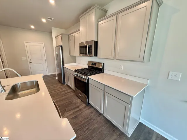 $267,105 | 1812 Berkshire Lane, Spartanburg, SC 29303