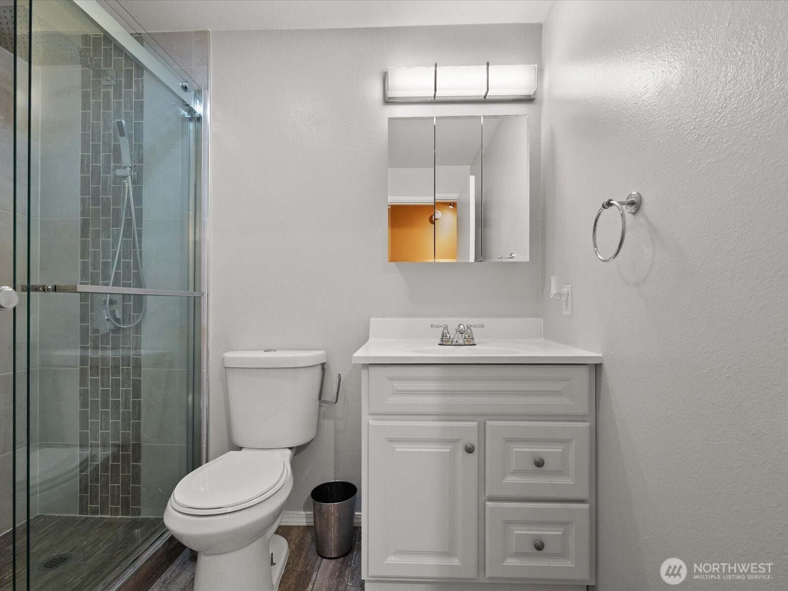 22427 82nd Avenue West Edmonds, WA 98026 - Photo 16 of 29