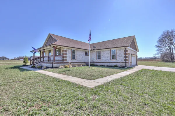 $2,800 | 1059 South Cross Bridges Road, Mount Pleasant, TN 38474