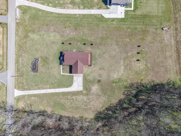 $2,800 | 1059 South Cross Bridges Road, Mount Pleasant, TN 38474